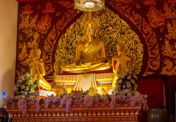 buddha statue in temple