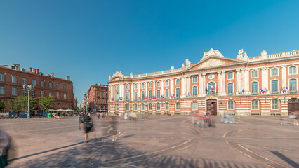 Obraz premium The Capitole de Toulouse timelapse showcases the historic city hall. France