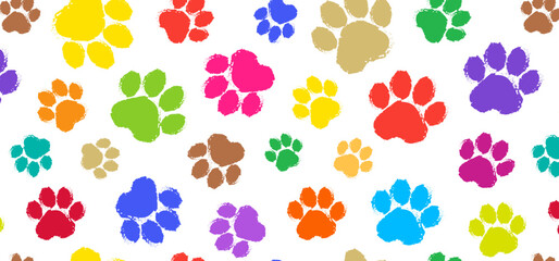 Paw print seamless pattern crayon, cat or dog foot color chalk bg, animal doodle sketch background. Pet step grunge texture. Bear, panda, tiger stamp foot track wallpaper. Cartoon vector illustration © Sylfida