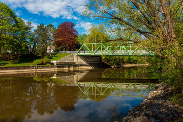 Fototapeta premium Erie Canal in Pittsford, New York