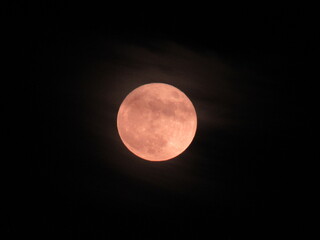 La luna como reina del cielo