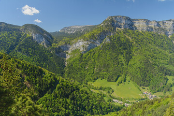 Du pas du Roc, &agrave; Champlaitier