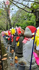 Estatuas Jizo Tokio Jap&oacute;n
