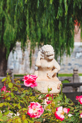 Stone lions on Broken Rainbow Bridge in the Palace Museum