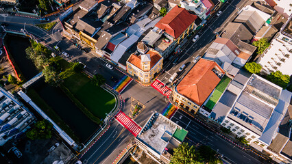 View of Phuket Old Town night market at sunset, in Phuket, Thailand  Sino-Portuguese Architecture The morning is sunny, the weather is nice, and it's a nice place to visit.