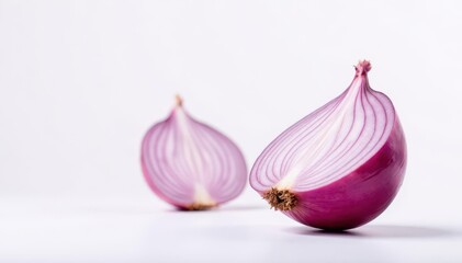 Fototapeta premium red onion on white background