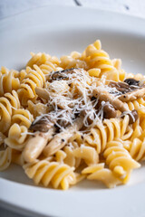 alfredo pasta with stir fried bunashimeji mushroom 