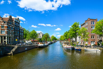 Fototapeta premium canal in amsterdam