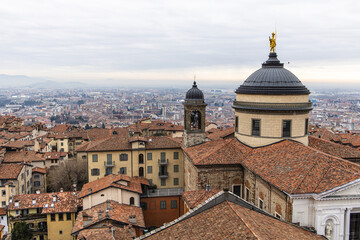Obraz premium Panoramic view of the city of Bergamo from above during the day