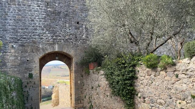 Monteriggioni &ndash; Medieval Walled Town in Tuscany, Italy

