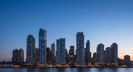 Obraz premium City skyline with tall buildings. 