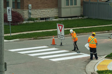 Painting a pedestrian crossing