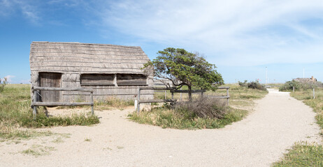 Cabane de pêcheur au bord de l'étang de Canet Saint Nazaire	