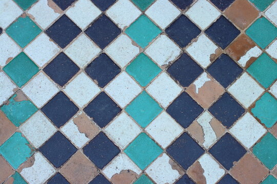 Suelo antiguo de palacio moz&aacute;rabe en Granada, Espa&ntilde;a