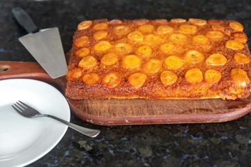 Traditional caramelized banana pie, typically Brazilian