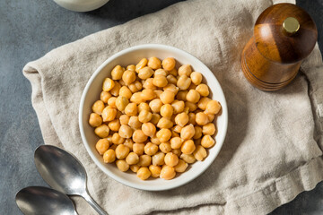 Healthy Organic Raw Canned Garbanzo Bean Chickpeas
