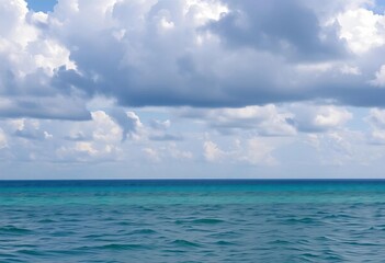 Obraz premium Serene ocean scene with dramatic clouds overhead, dramatic, light