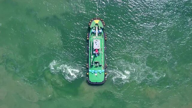 Tug boat Harbor pilot boat