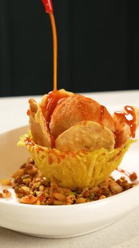 Indian Snack Dahi Bhalla papdi Chaat Preparation 