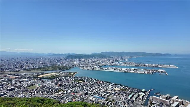 屋島の展望台から眺める高松の市街地