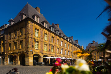 Obraz premium Scenic view of place Ducale, historical square at intersection of two main streets in center of French city of Charleville-Mezieres with Louis XIII style houses erected around perimeter.