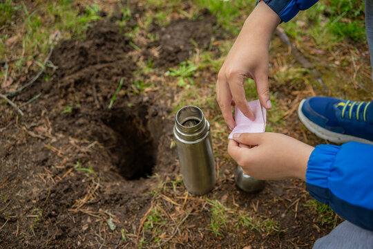 A time capsule in a metal bottle.Leave a message for posterity.A letter to the future.