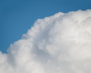 Wolkenhimmel über den Dammelsberg Marbach