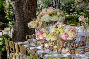 centro de flores decoraci&oacute;n boda