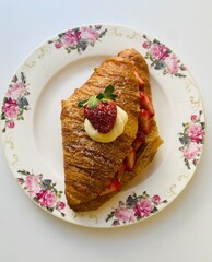 cheesecake with strawberry