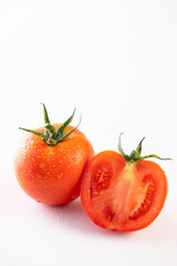 採れたて新鮮なトマト