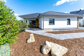 Moderner Bungalow in Deutschland