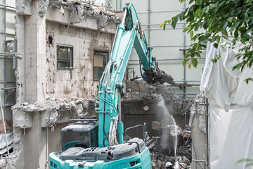解体工事　解体現場