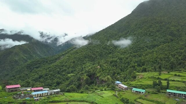 Didna Village, located in Uttarakhand, India, serves as a basecamp for several treks, including Brahmatal, Ronti Saddle, Ali Bedni Bugyal, and the Roopkund trek.