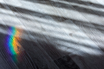 Rayon de lumière arc en ciel.