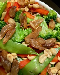 healthy vegetable bowl with roasted garlic