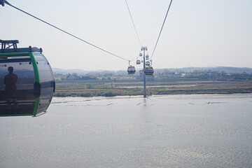 Paju Imjingak Peace Gondola at Korean Demilitarized Zone, DMZ - 大韓民国 DMZ 非武装地帯 臨津閣平和ゴンドラ © Eric Akashi