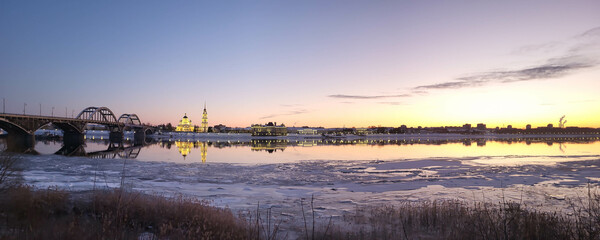 Russia Rybinsk 02 28 2025 Beautiful winter sunset over Rybinsk on the winter Volga river