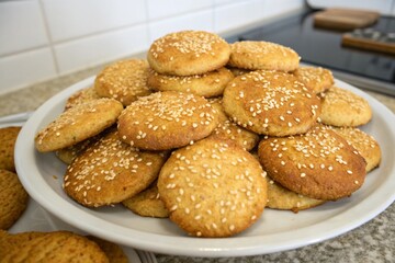 Sesame Cookies