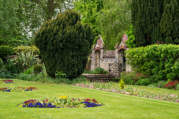 Beautiful view to old historic green garden in Lewes village, UK © Cavan