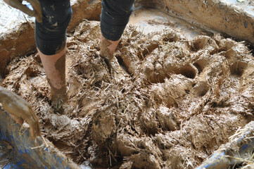 raw earth plaster preparation