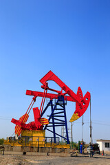 The oil pump, Oil and gas industry.