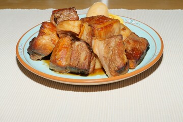 豚バラ肉の角煮