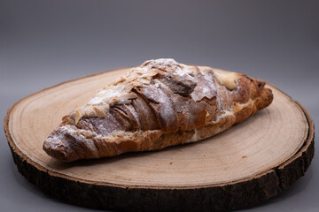 almond croissant 