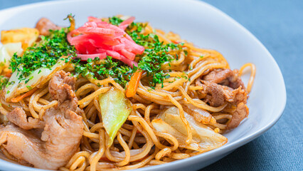 野菜たっぷりの家庭風焼きそば