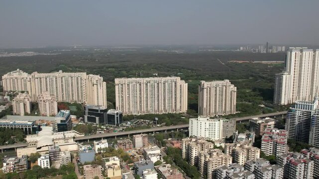 Drone Shot of DLF Golf Course Road Gurgaon &ndash; Aerial View of Luxury High-Rises, Modern Infrastructure, Green Spaces, and Premium Real Estate in Gurugram, India