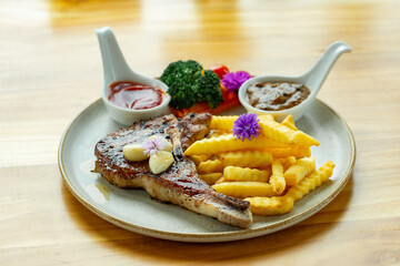 Barbecue Pork, Bone, Close-up, Color Image, Cooked