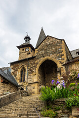Church of Saint-Fleuret in the village of Estaing from the parvis (François Annat Square)