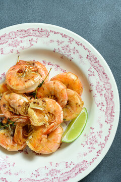 fried langoustines with lemon