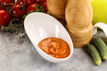 Tasty burger sauce in the bowl
