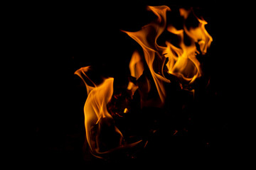 FUEGO NOCTURNO